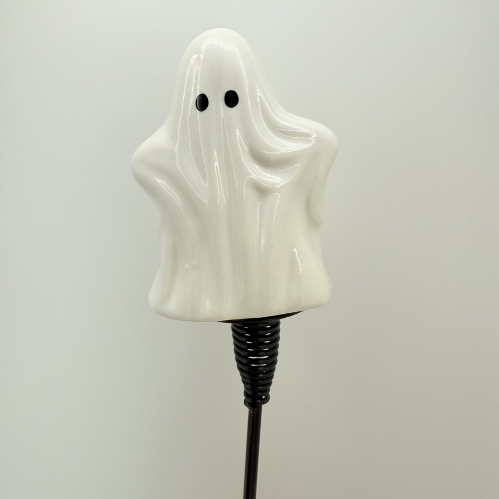 World Market Halloween Ghost Garden Decor – Plant Stake Accent – Spooky Outdoor